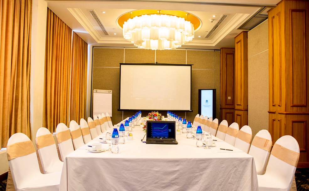 Luxury spacious conference room at the Kingsbury